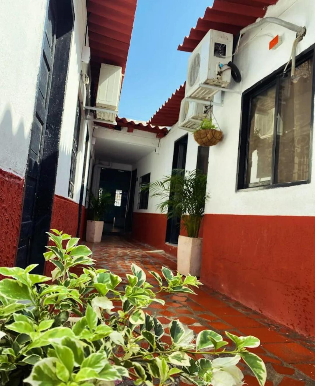 Hostal Amanecer Del Valle 바예두파르 외부 사진